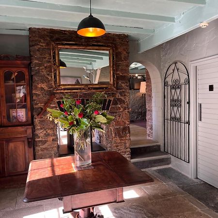 Smugglers Hotel Brixham Eksteriør billede