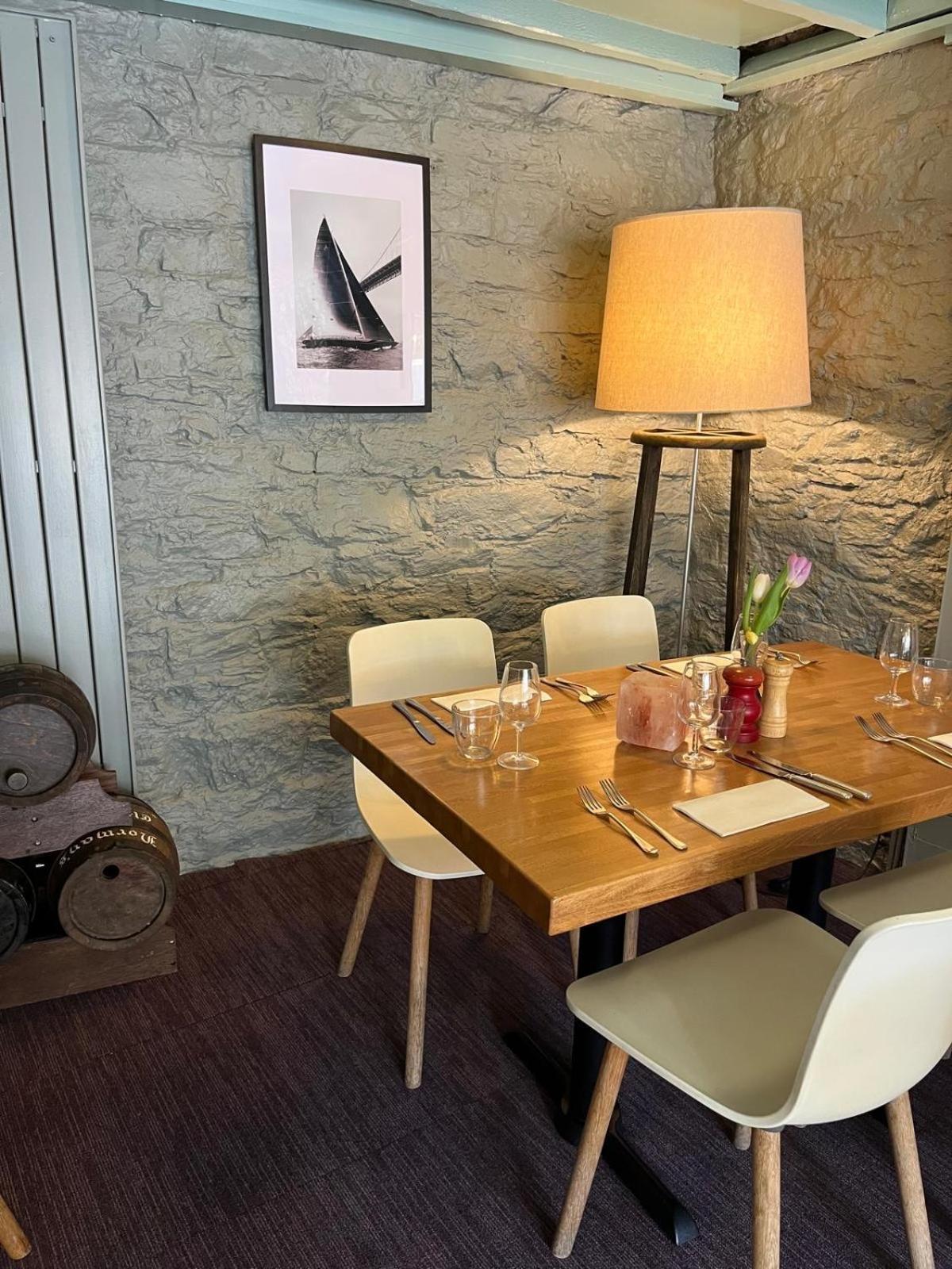 Smugglers Hotel Brixham Eksteriør billede