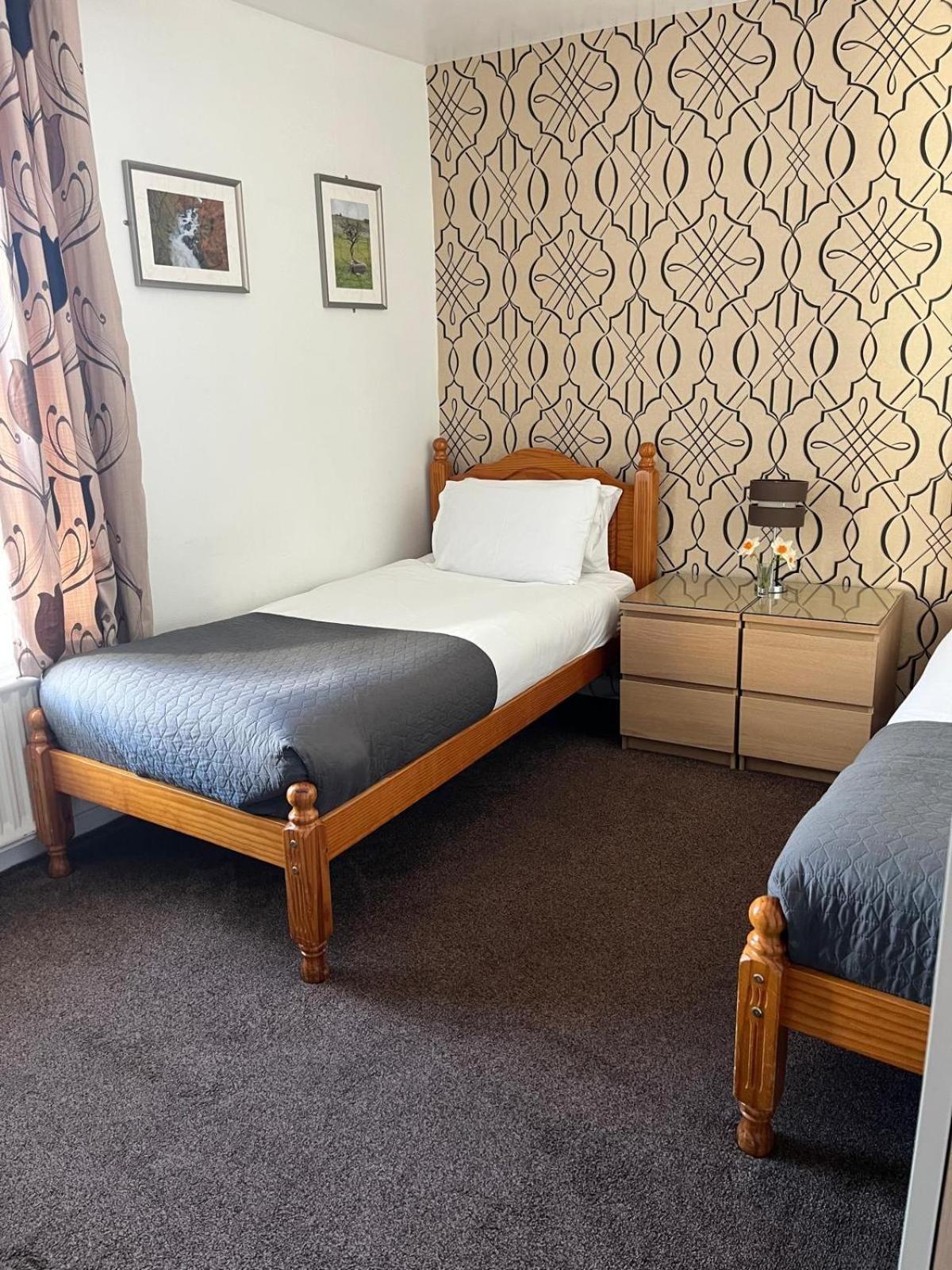 Smugglers Hotel Brixham Eksteriør billede